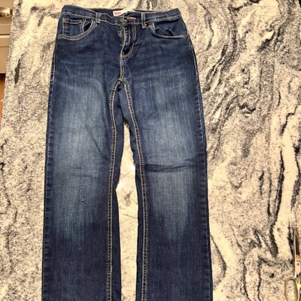 Levi‎ Jeans Womens size